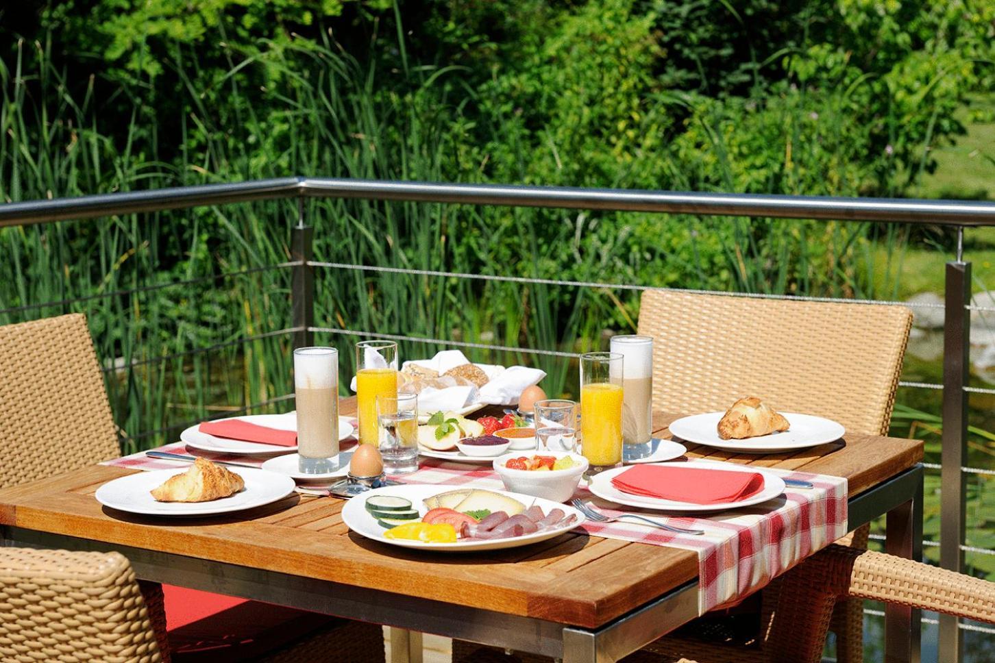 Hotel Garni Partaneshof Мерано Екстериор снимка
